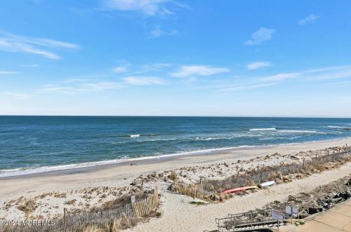 25 Village Rd, Locust, NJ 07760-2232
