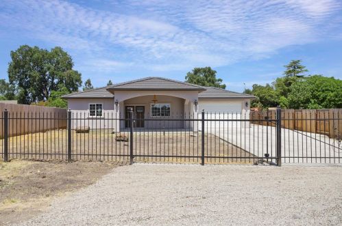 9167 Connie Ave, Stockton, CA 95209-1803