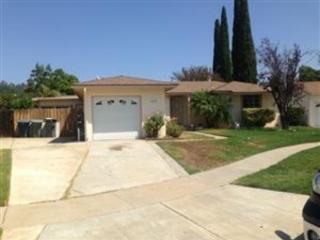 1016 Kings Rd, Escondido, CA 92027-1235