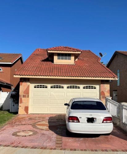 716 Matthisen Cir, Compton, CA 90220-3683