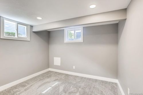 5360 Jewell Ave, Denver CO  80222-3940 exterior
