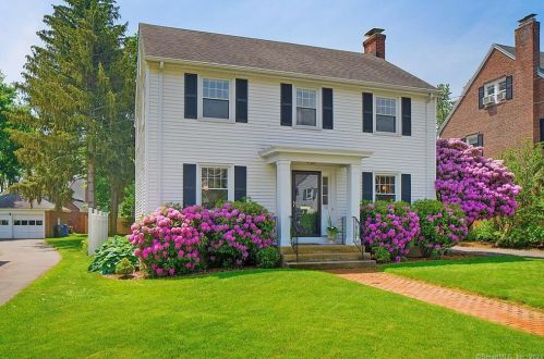 33 Ellsworth Rd, Hartford, CT 06107-2706