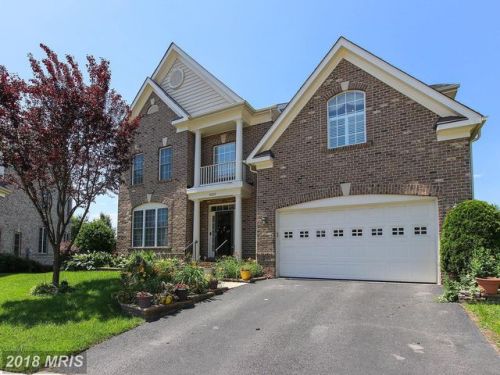 9200 Treasure Oak Ct, Lorton, VA 22079-1648