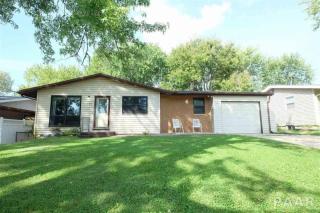 5829 Western Ave, Peoria, IL 61614-4041