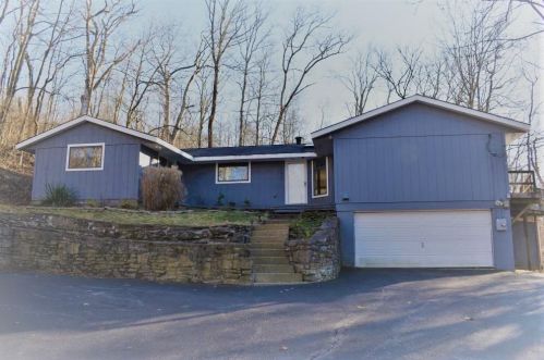 7275 Demar Rd, Cincinnati, OH 45243-3563