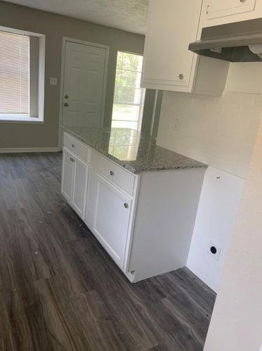 5014 Crestway Dr, Morgans Point TX  77571-2833 exterior