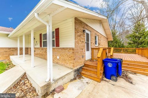 908 Devere Dr, Silver Spring MD 20903-1625 exterior