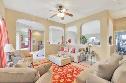 4321 Saginaw Ln, Carrollton TX 75010-1187 exterior