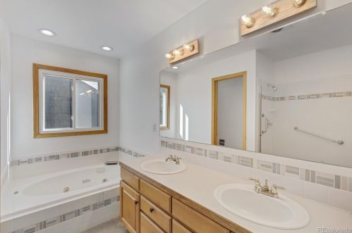 1824 Wallenberg Dr, Fort Collins CO  80526-1961 exterior