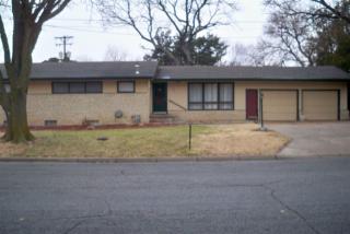 825 Glendale Ave, Newton, KS 67114-1580