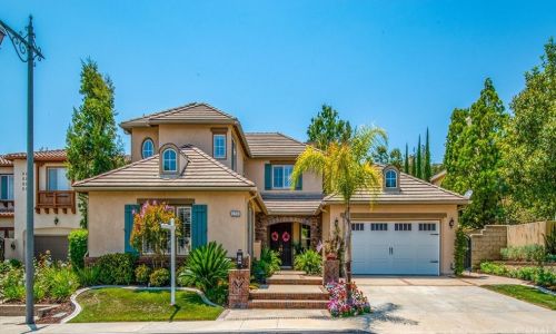8208 Bailey Way, Anaheim CA  92808-2532 exterior