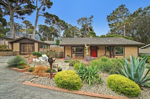 242 Grove Acre Ave, Del Monte Park, CA 93950-2323
