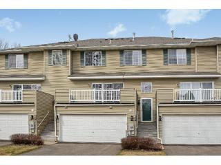 394 Gironde Ct, Saint Paul, MN 55125-4400