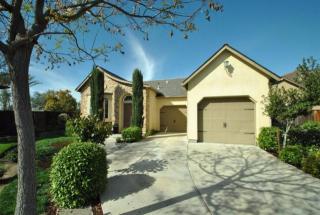 4201 Serena Ln, Clovis, CA 93619-5070