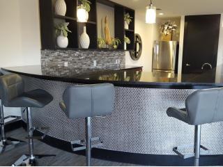 2929 Wycliff Ave, Dallas TX  75219-2646 exterior