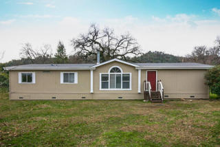 13904 Sandisle Dr, Redding, CA 96003-7437