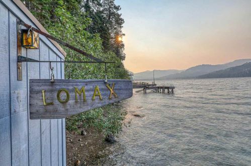 14270 Shr Dr, Truckee CA  96161-3430 exterior