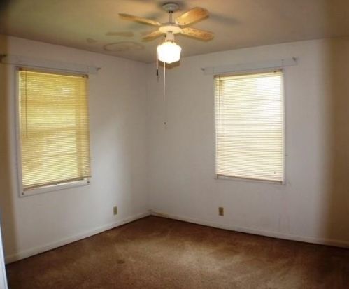 7139 Lothair Church Rd, Soperton, GA 30457-5008