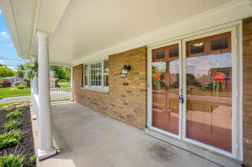 457 Happy Dr, Cincinnati, OH 45238-5256