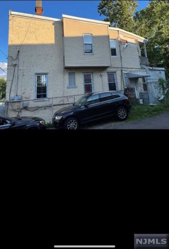 23 Arch St, Paterson NJ 07522-1754 exterior