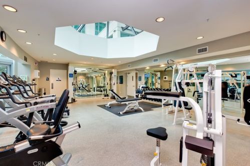 3131 Michelson Dr, Irvine CA  92612-5658 exterior