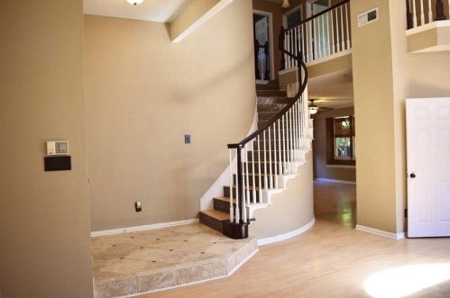 100 Morning Star Ct, Irving TX  75063-4785 exterior