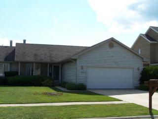 1169 Meadows Walk Dr, Bourbonnais, IL 60914-0800
