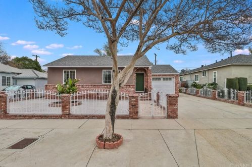 5918 Texhoma Ave, Van Nuys, CA 91316-1207
