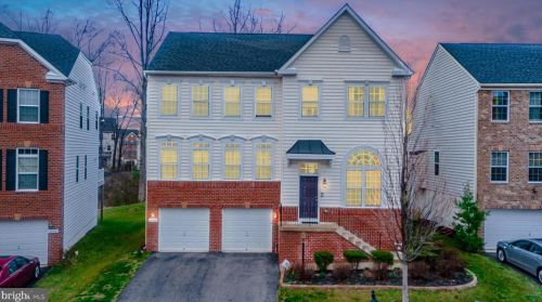 4452 Bedford Cove Ln, Woodbridge, VA 22192-7513
