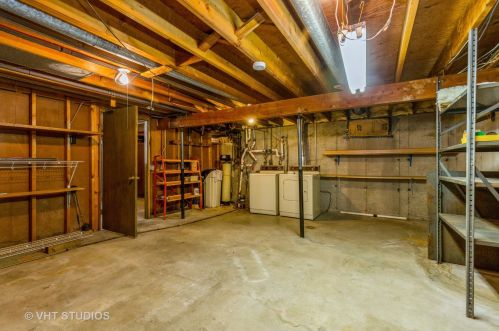 15354 Plank Rd, Sycamore IL  60178-8743 exterior