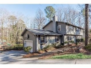 2733 Eagle Ridge Rd, Marietta, GA 30062-5744