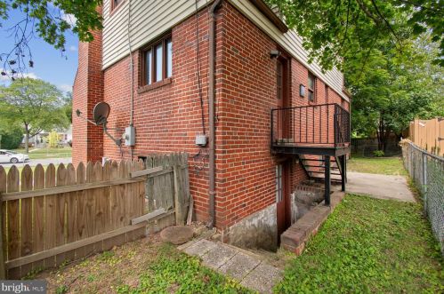 2305 Douglas Ct, Silver Spring MD 20902-4757 exterior