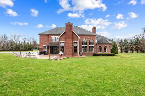 12924 Archer Ave, Lemont IL  60439-4705 exterior