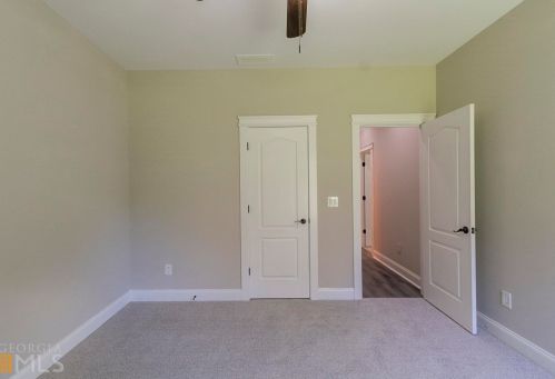 361 Lake Vista Dr, Jefferson GA  30549-4603 exterior