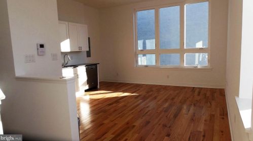 1640 Jackson St, Philadelphia PA  19145-2427 exterior