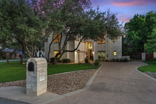 205 Champion Dr, Austin TX  78734-5103 exterior