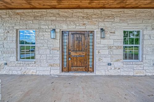 206 Cattle Drive Trl, Angleton TX 77515-9085 exterior