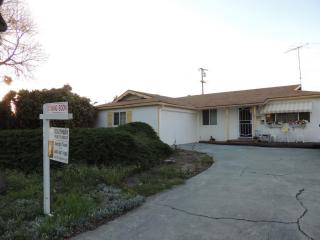1811 Canton Dr, Milpitas, CA 95035-6064