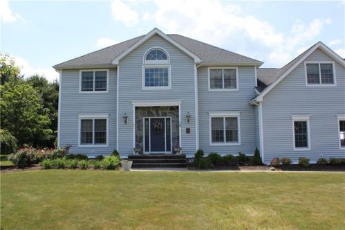 15 Independence Way, Middlefield, CT 06455-1265