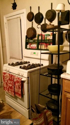 1937 23 St, Philadelphia PA 19145-2700 exterior