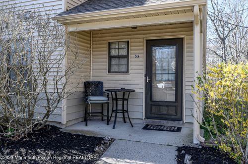 55 Verbena Ct, Jackson Twp, NJ 08527-2573