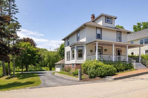 56 Ridges Ct, Portsmouth, NH 03801-5227
