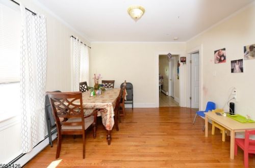 24 Fremont St, Montclair, NJ 07042-2410