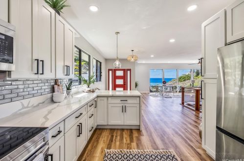 5197 Poola St, Honolulu HI  96821-1534 exterior