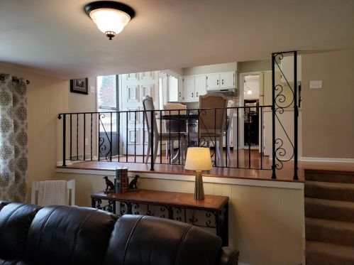 9513 Dogwood Dr, Hammond IN  46321-3708 exterior