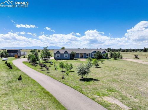 7218 Byrd Ct, Calhan, CO 80808-9255