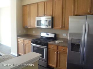 1028 Turin Dr, Pingree Grove IL  60140-5604 exterior