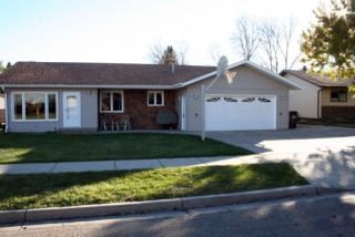 513 Weatherby Way, Bismarck, ND 58503-1061