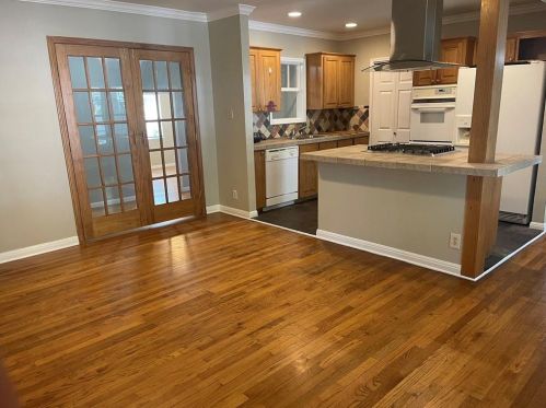 1205 Fairwood Rd, Austin, TX 78722-1021