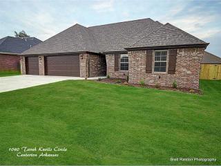 1040 Tarah Knolls Cir, Centerton, AR 72719-9031